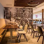 Hampton By Hilton Amsterdam Centre East 